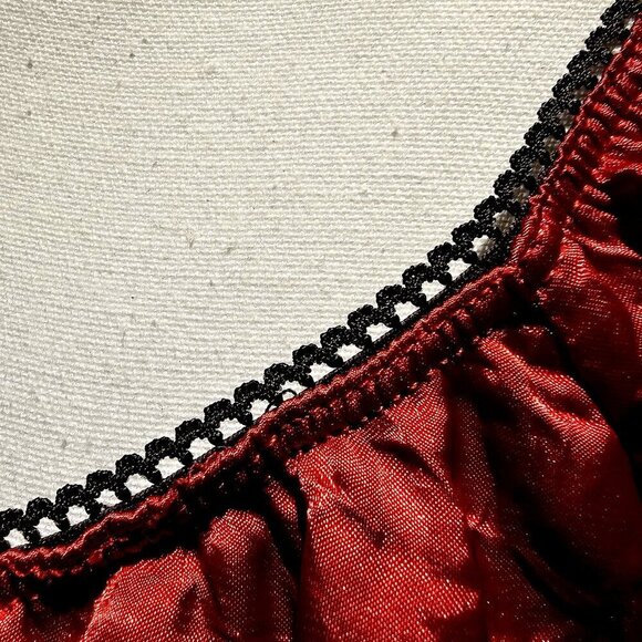 Red M Pinup Peasant Paisley Embroidered Y2K Grunge Vintage Punk Whimsgoth Top - Picture 12 of 14